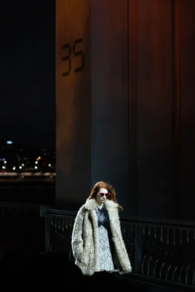 Look 8
